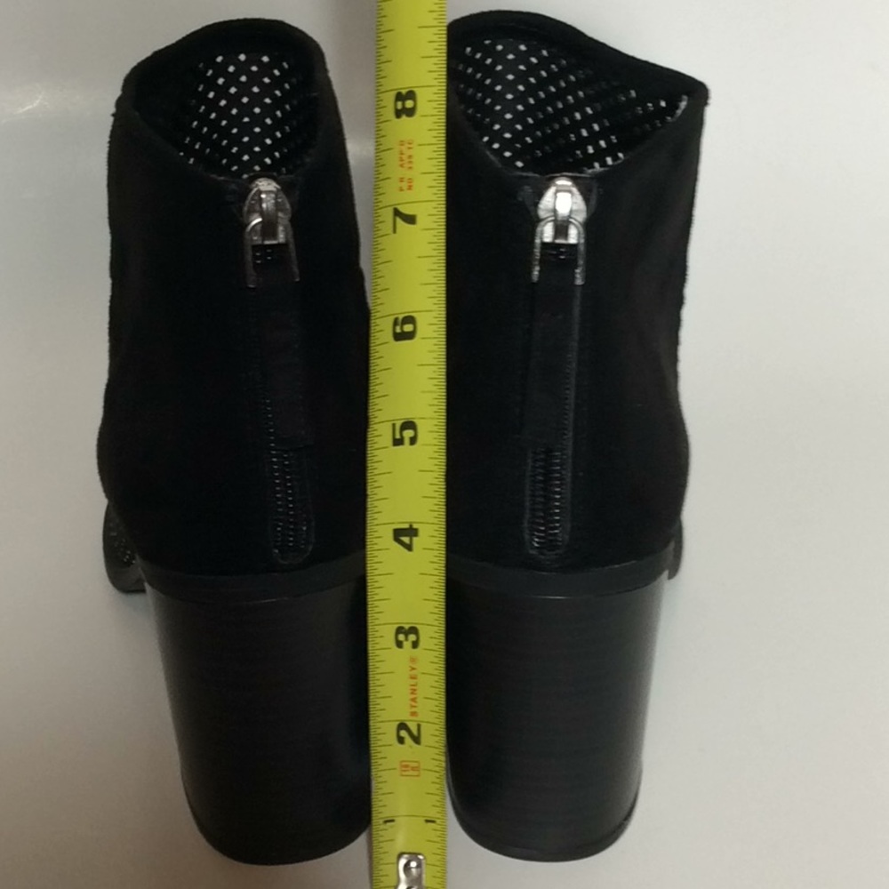 Gorgeous Rhinestone Booties 😍 - Picture 4 of 7